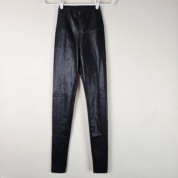 Aritzia Wilfred Free Daria Pant XS Tall Black Vegan Leather Legging NWT - Picture 3 of 11